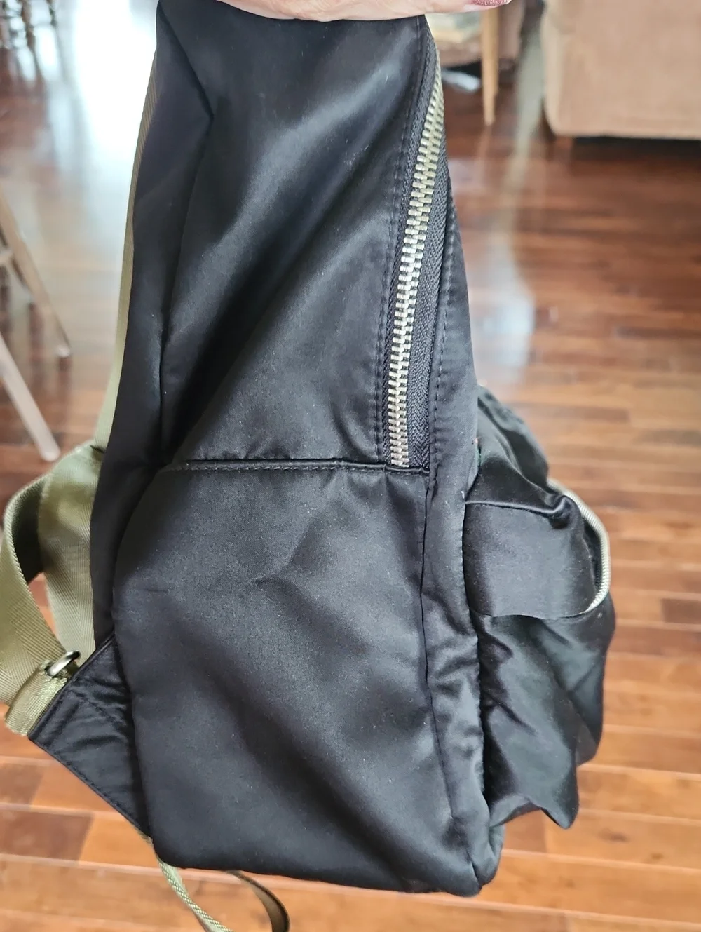American Eagle Outfitters preowned good
